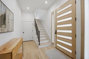 Photo - 1506 Wollacott St