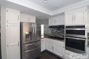 Photo - Beautiful Spring Valley home, tri floor 4 ...