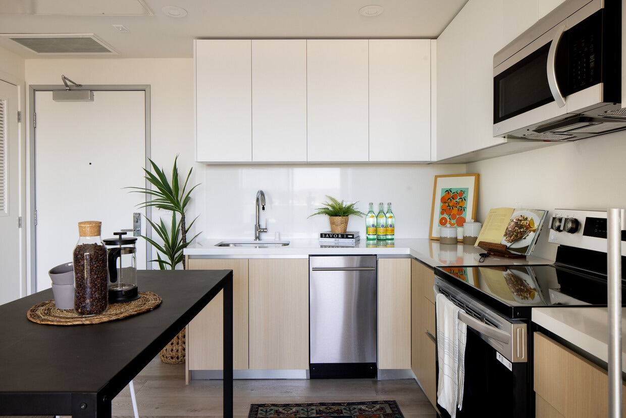 Floor Plan - 1 bed w/ parking