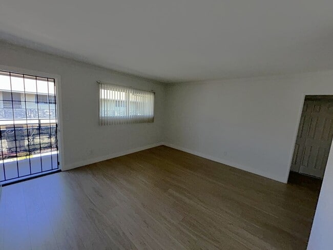 Photo - 41 Normandie Ave Unit 037