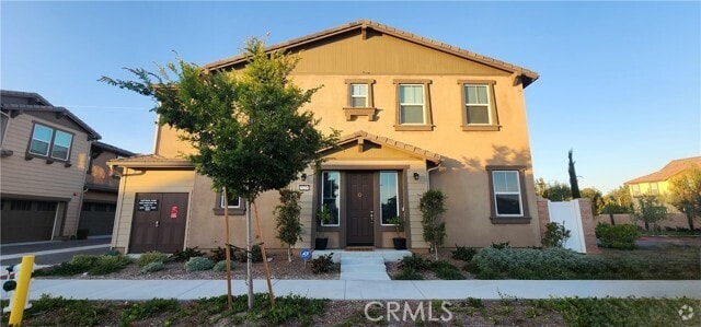 Building Photo - 28225 Heirloom Dr Rental