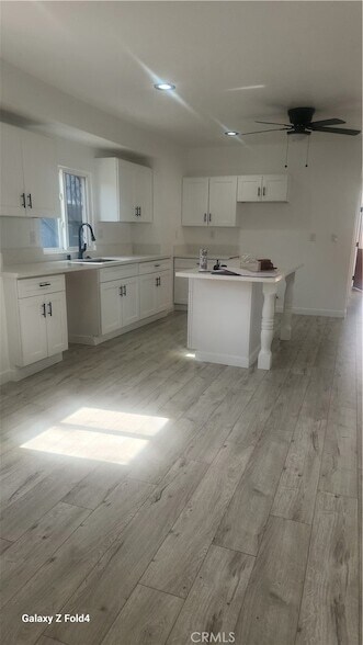 Building Photo - 5325 Latham St