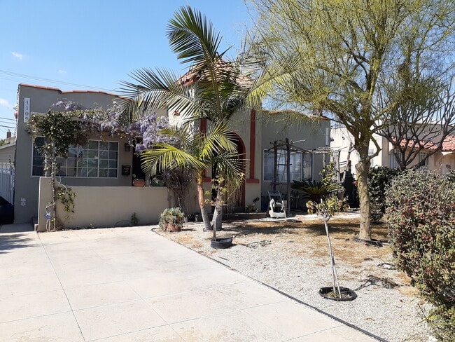 Building Photo - 1109 S Rimpau Blvd Rental