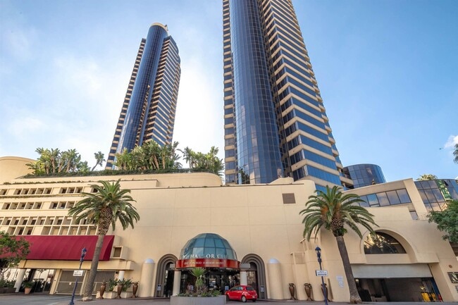 Building Photo - 100 W Harbor Dr Unit 705 Rental