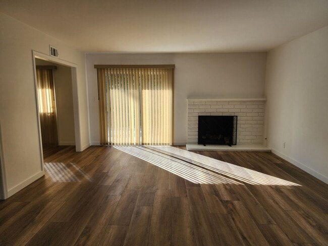 Photo - 8042 Taylor Dr