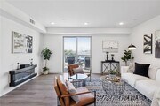 Photo - 518 E Windsor Rd Condo Unit 304