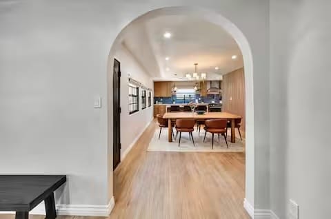 Photo - 4244 Brunswick Ave