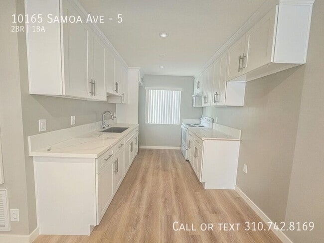 Photo - 10165 Samoa Ave Unit 5