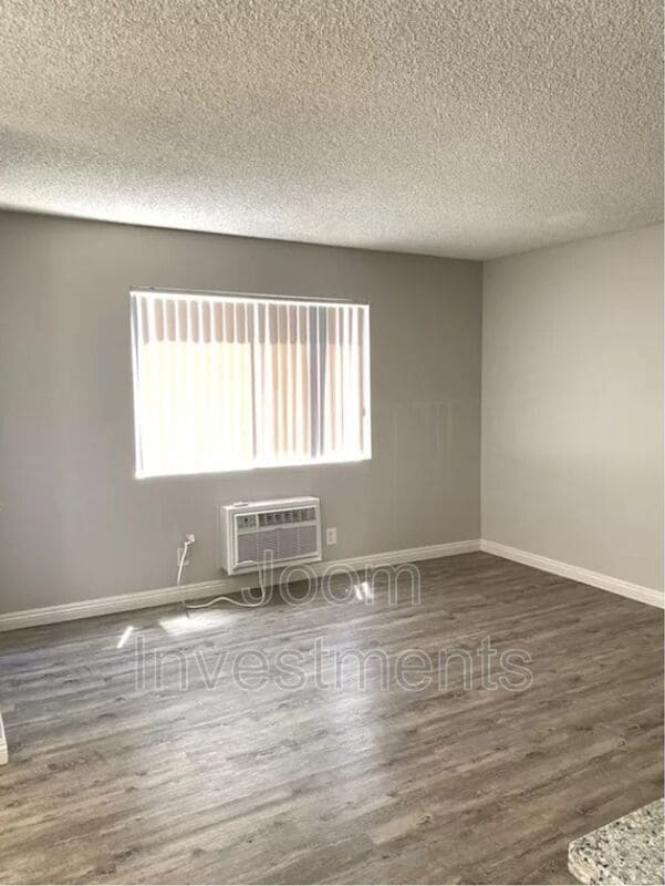 Photo - 1527 S Palm Ave Unit 1527 Palm Ave #D