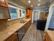 Photo - 2062 W 65th St House