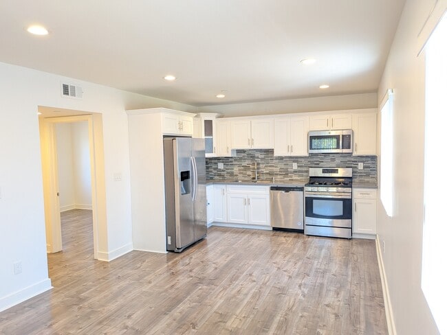 Photo - 2614 Chariton St Unit 2614