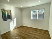 Photo - 23924 Hamlin St