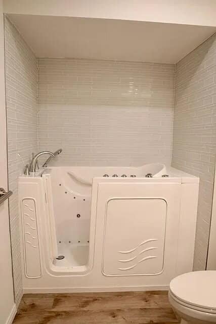 Photo - 1-Bedroom Retreat with Granite Accents in Serene San Marcos!"