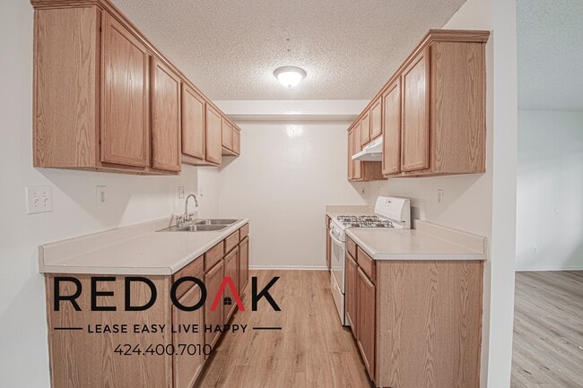 Photo - 916 S Carondelet St Unit 6