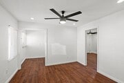 Photo - 605 E Williams St