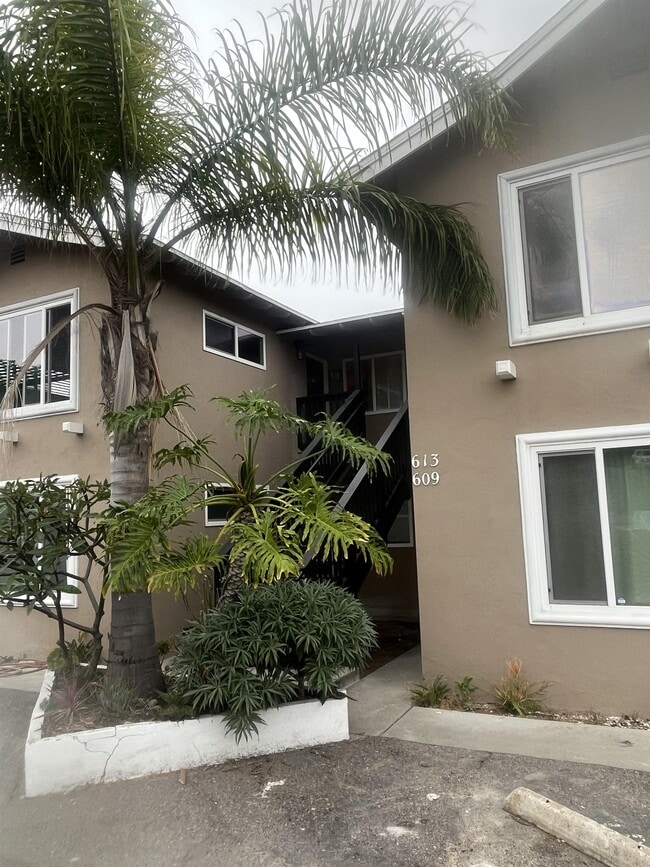 Photo - 609 S Cedros Ave Unit 609