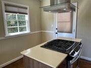 eat in kitchen island - 10887 Flaxton St Unit 10887 Flaxton