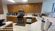 Photo - Ontario 3 Bedroom Townhome Available in Oc...