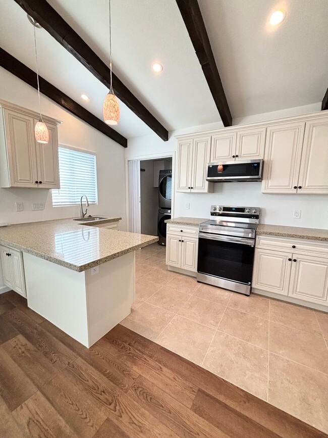 Photo - Luxury 1 Bedroom 1 Bathroom Available Now!