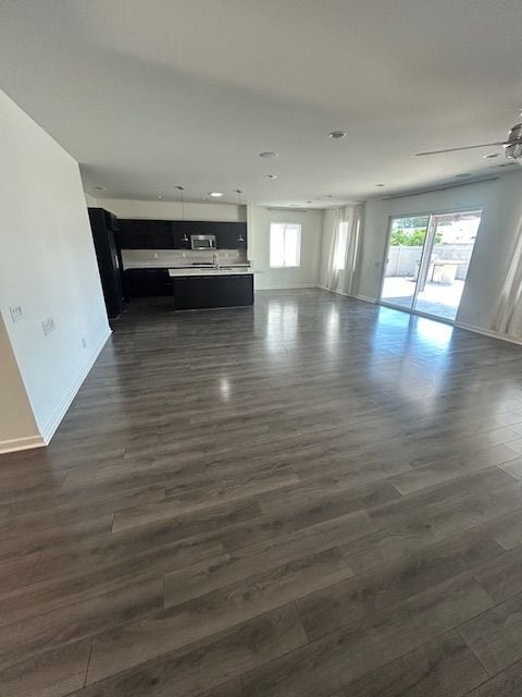 Photo - 7041 Cayuga Way