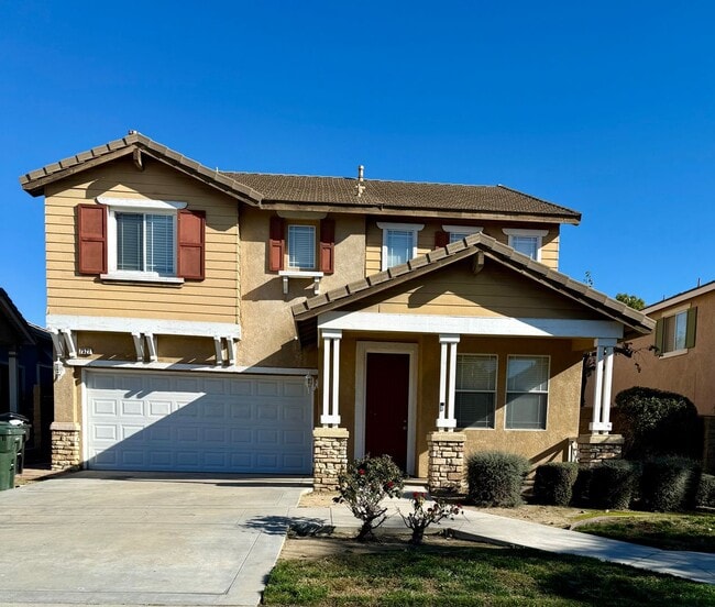 Building Photo - Spacious 5 Bedroom 3 Bath home in Rancho Cucamonga