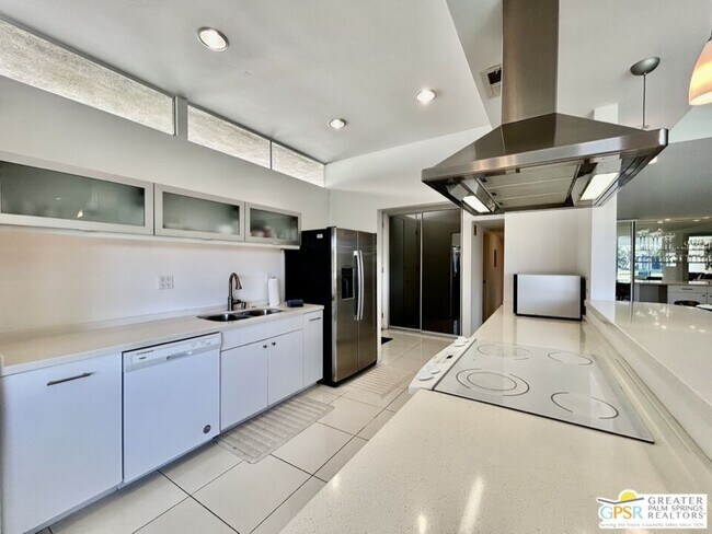Photo - 197 Desert Lakes Dr