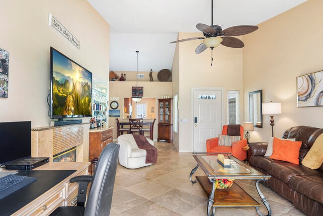 Photo - 182 Desert Falls Cir