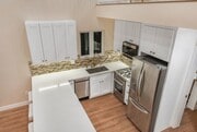 Photo - 11554 Arminta St