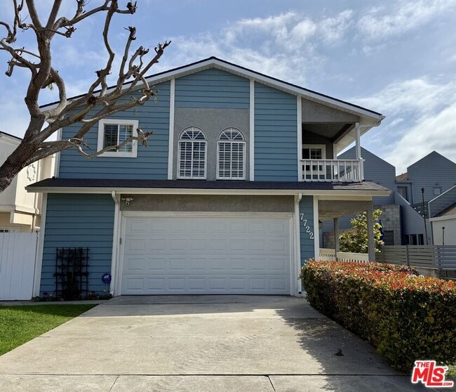 Photo - 7722 W 81st St House
