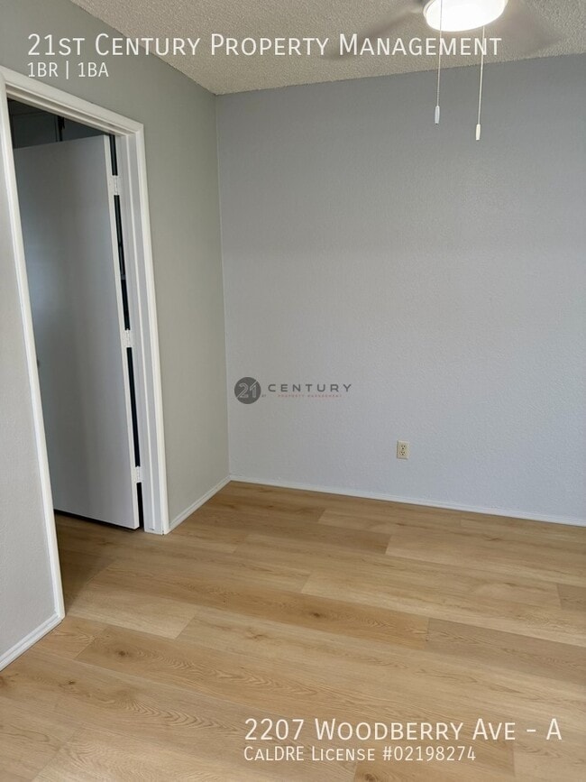 Photo - 2207 Woodberry Ave