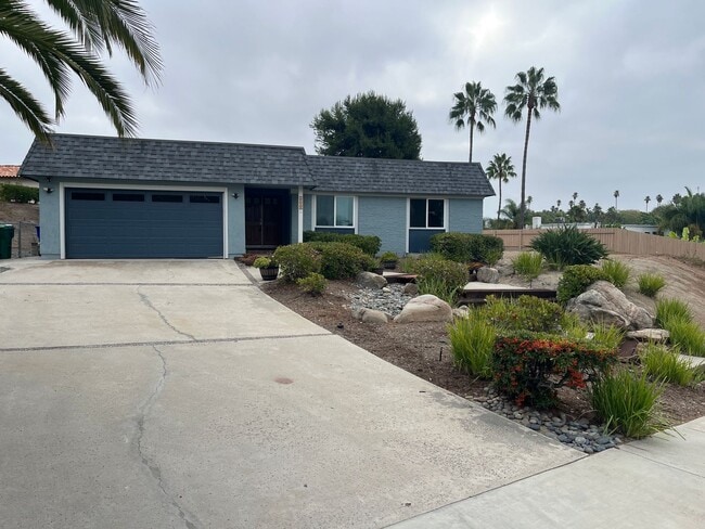 Building Photo - 4bd/2ba Single Story Home In Hennie Hills ...
