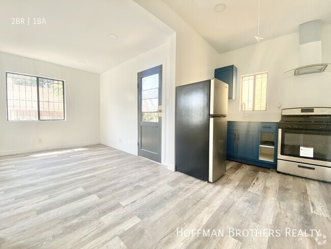 Building Photo - 2822 Darwin Ave Unit A Rental