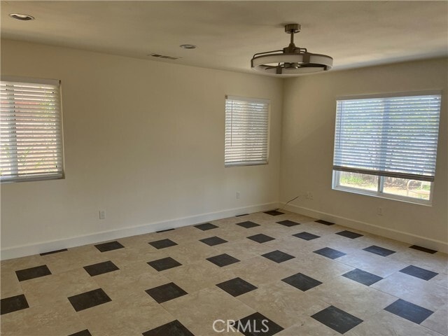 Photo - 320 Woodruff Dr