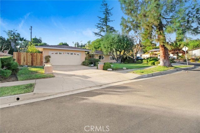 Photo - 8631 Santa Susana Pl