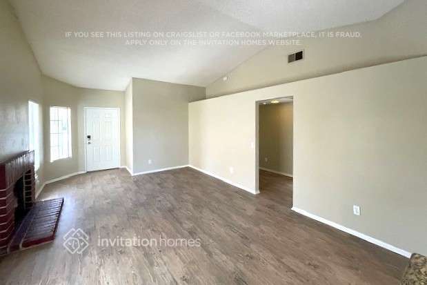 Photo - 15778 Jalanie Ln