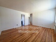 Photo - 9273 Earl St