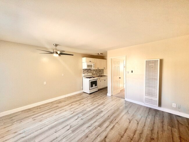 Photo - 2505 S Denison Ave Apartment Unit 5