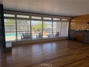 Photo - 3590 Buchanan St