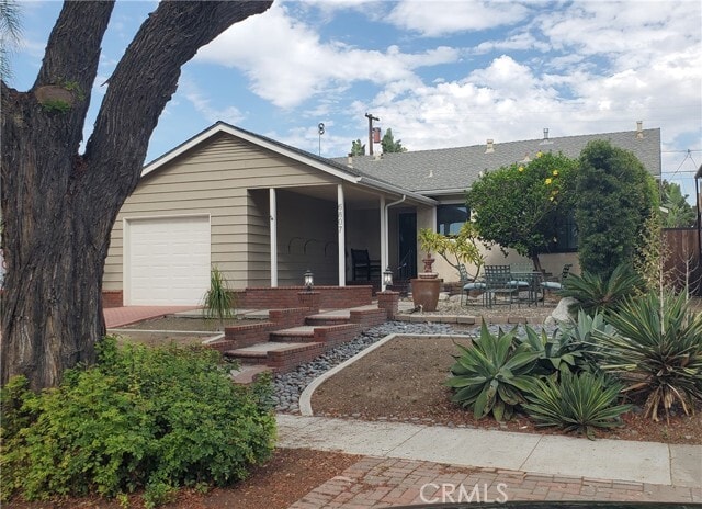 Building Photo - 6807 E Belice St