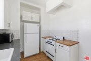 Photo - 1603 1/2 N Harvard Blvd