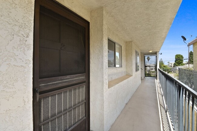 Photo - Cabrillo Ave Unit #2