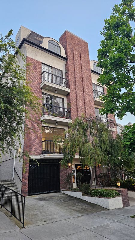 Photo - 10620 Eastborne Ave Unit 202
