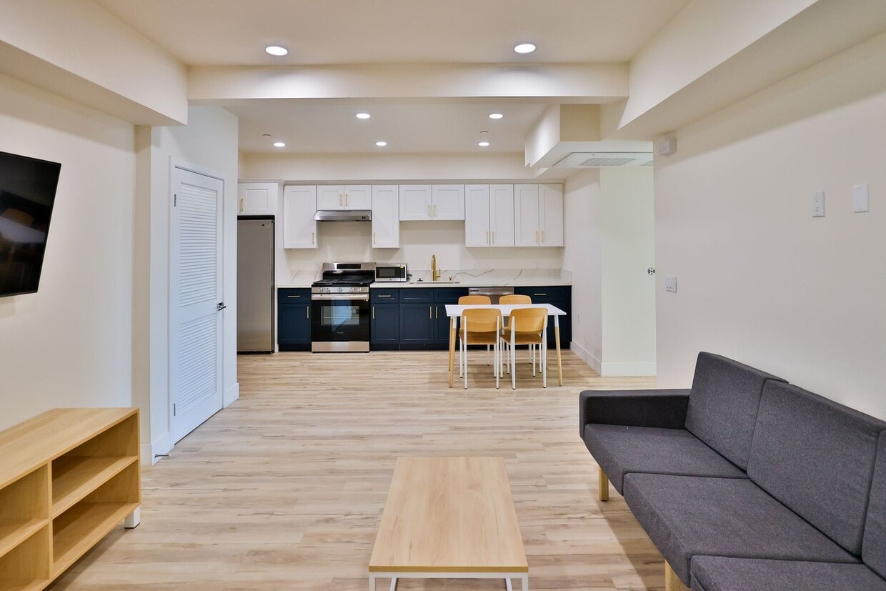 Floor Plan - Floorplan C10