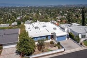 Photo - 4 Br 5 Ba with STUNNING VIEWS and Jacuzzi House