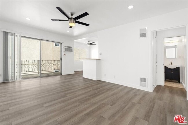 Photo - 612 Huntley Dr Condo Unit 6