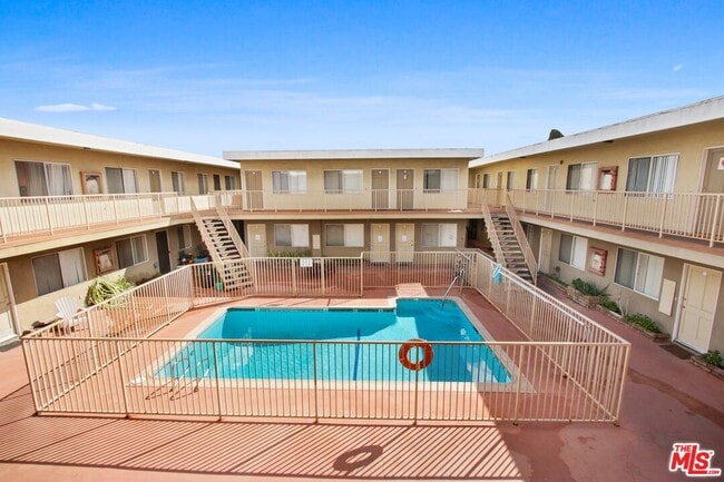 Photo - 14108 Doty Ave Unit 35