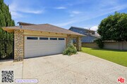 Photo - 5516 Bluebell Ave
