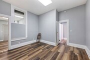 Photo - Modern 10-Room Downtown Gem – Ideal for Fl... House