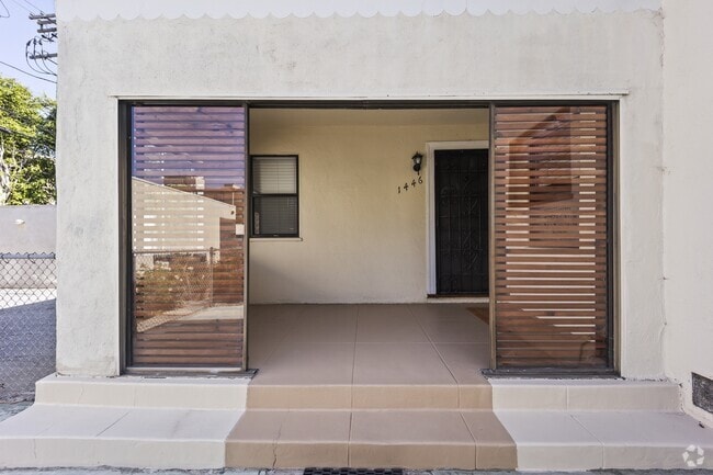 Building Photo - 1444 S Beverly Dr Rental