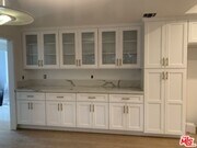 Photo - 370 S Elm Dr Unit 1